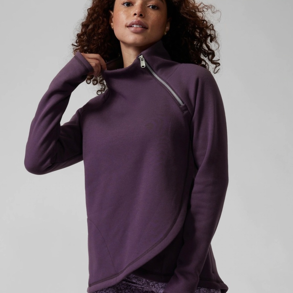 Athleta Cozy Karma Asymmetric Pullover // Size Small